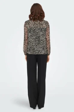 Only Blusa fluida com gola mao New