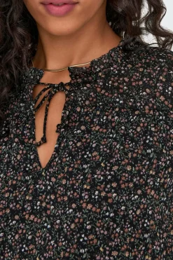 Only Blusa fluida com gola mao New