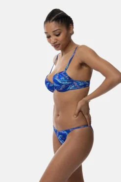 Dorina Cueca String da série ABUJA de azul New