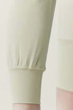 Born Living Yoga Daba Stone Joggers bege Hot