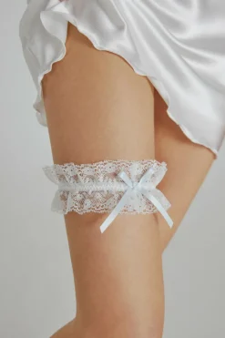 Ivette Bridal Liga bordada com laçada em branco bege Sale