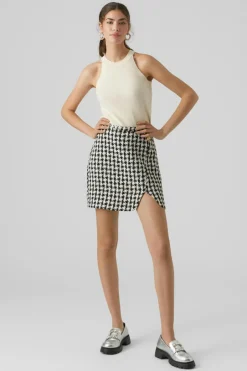 Vero Moda Saia curta cruzada de pied-de-poule Preto New