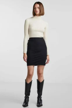 Pieces Saia curta de mulher ajustada preto Outlet