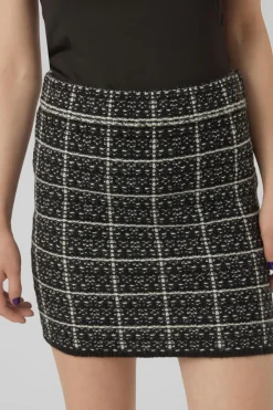 Vero Moda Saia curta em xadrez Preto Discount