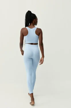 Born Living Yoga Top Amal Sky Soft azul Sale