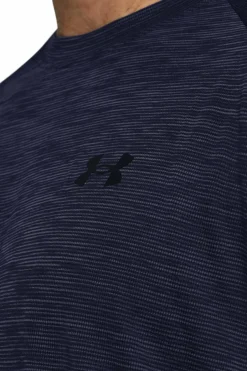 Under Armour T-shirt de manga curta Online