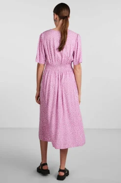 Pieces Vestido comprido de mulher. New