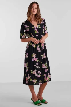 Pieces Vestido comprido de mulher. Best