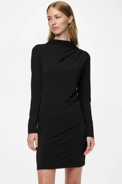 Pieces Vestido malha Tricotado preto Fashion